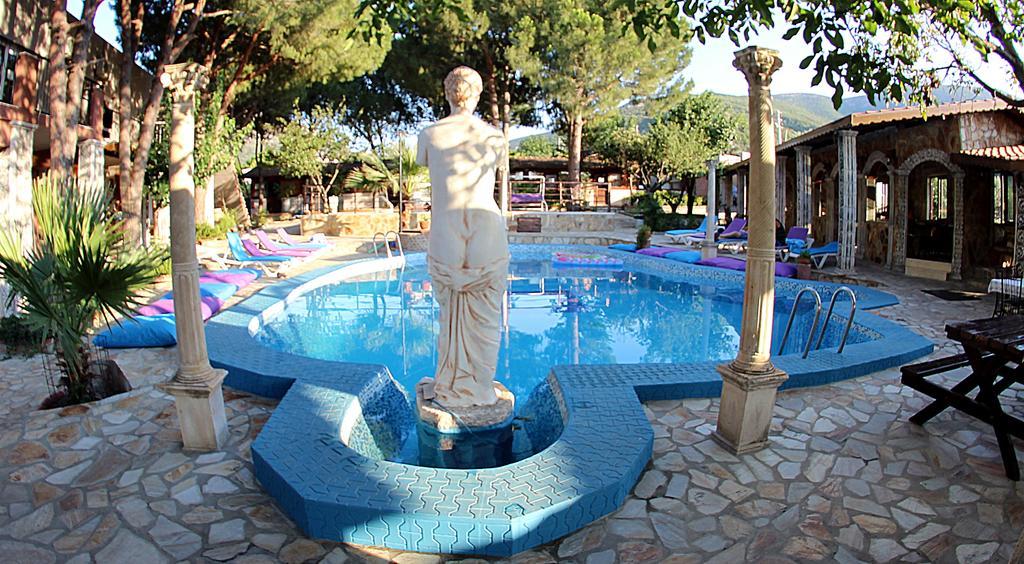 Atillas Getaway Selcuk Exterior photo