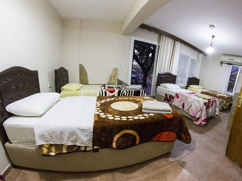 Atillas Getaway Selcuk Exterior photo
